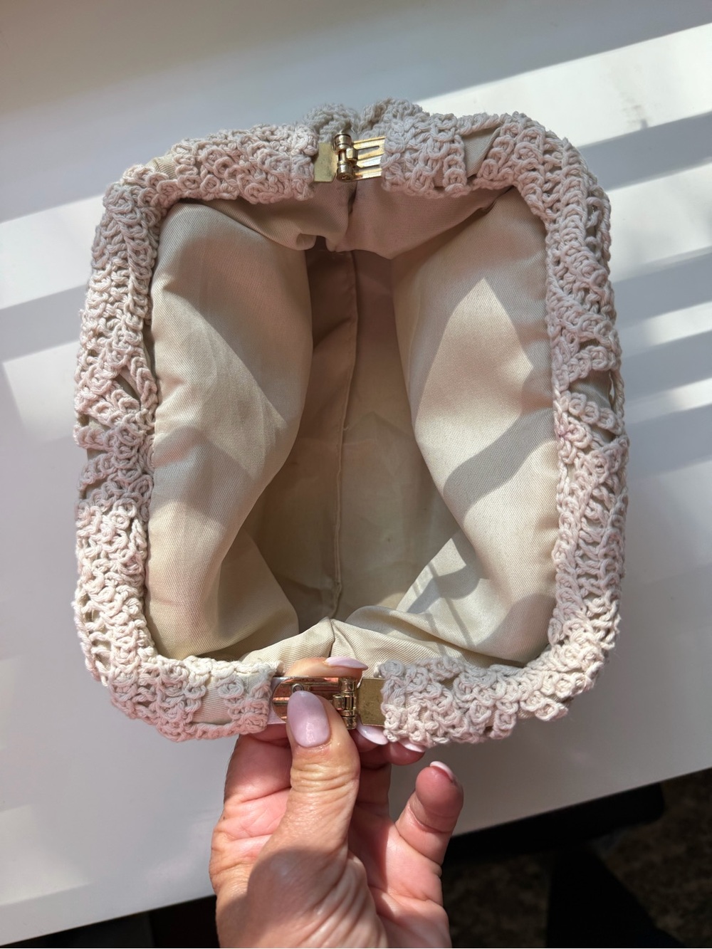 Cream Crochet Lace Envelope Clutch - Picture 4 of 5